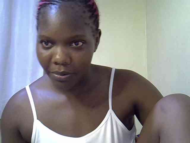 Sweet-Tiffany webcam