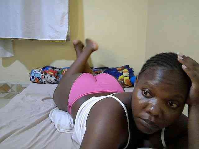 Sweet-Tiffany webcam