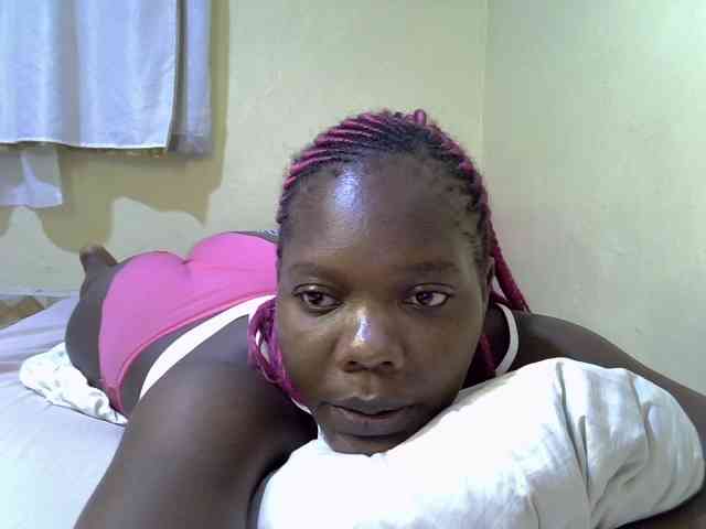 Sweet-Tiffany webcam