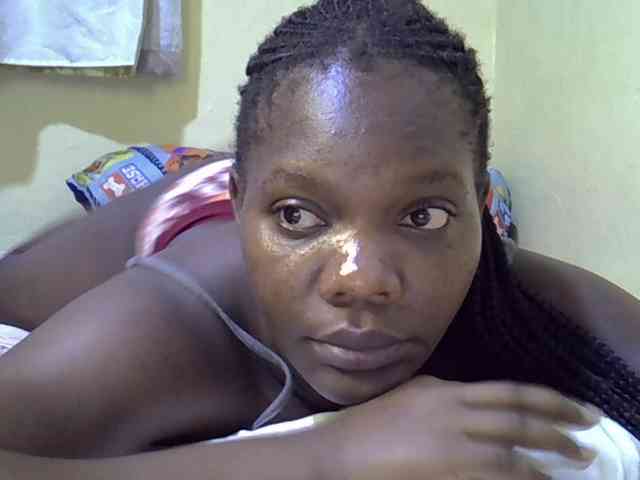 Sweet-Tiffany webcam