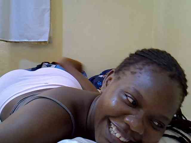 Sweet-Tiffany webcam