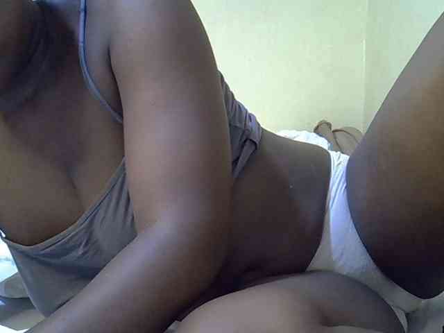 Sweet-Tiffany webcam