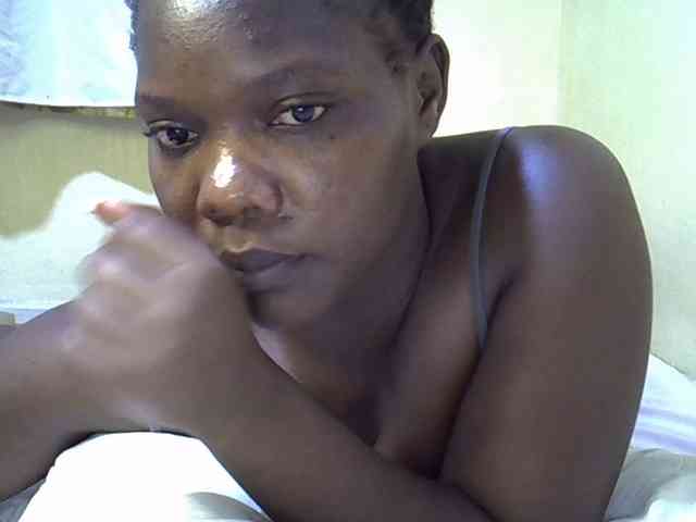 Sweet-Tiffany webcam