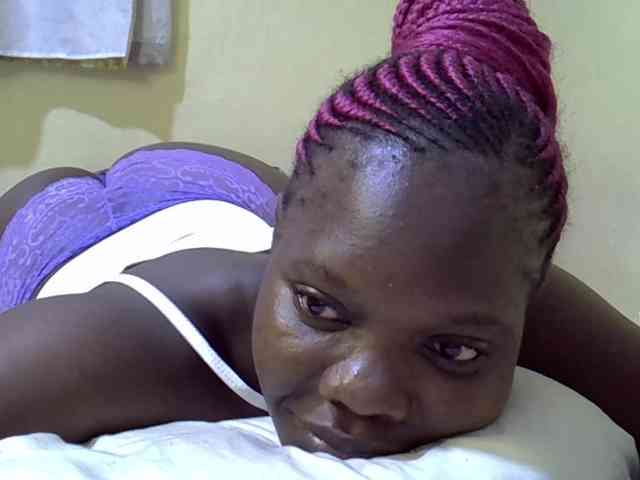 Sweet-Tiffany webcam