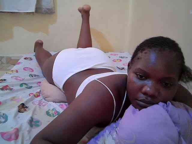Sweet-Tiffany webcam