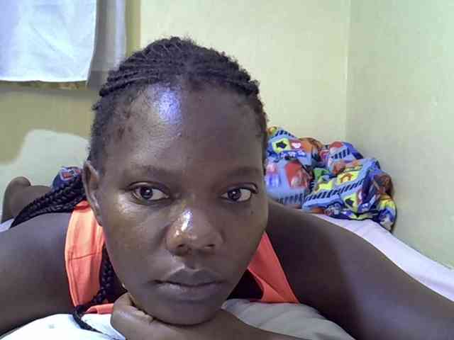 Sweet-Tiffany webcam