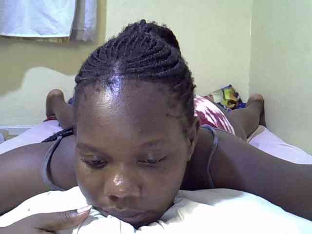 Sweet-Tiffany webcam