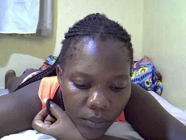 Sweet-Tiffany webcam