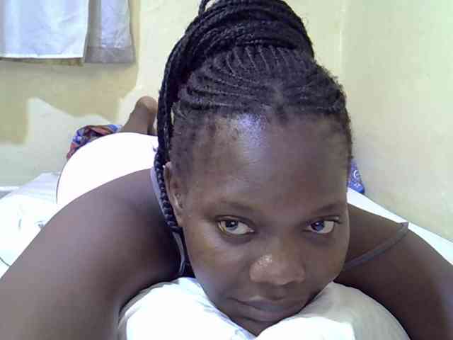 Sweet-Tiffany webcam