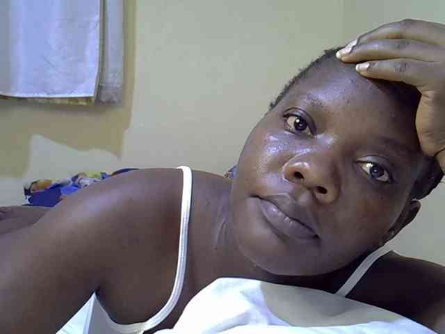 Sweet-Tiffany webcam