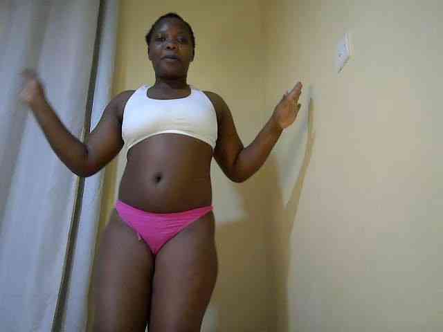 Sweet-Tiffany webcam
