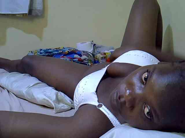 Sweet-Tiffany webcam