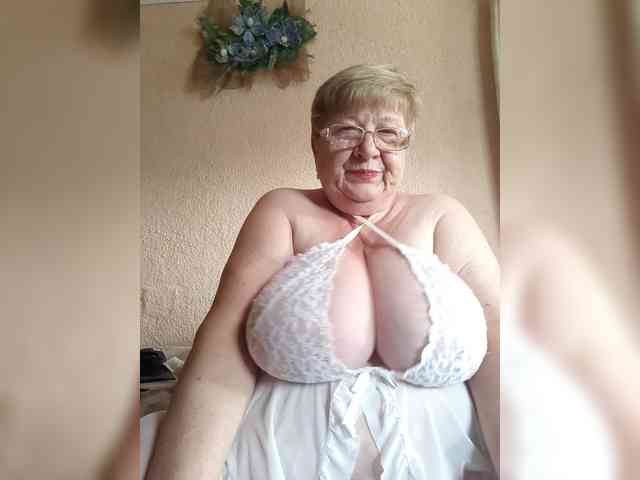 LettieXMagdalen webcam