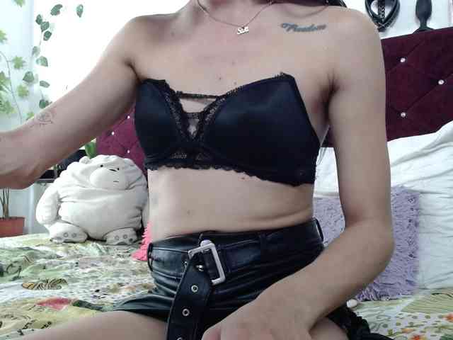 Saraanova Sex Cam Show