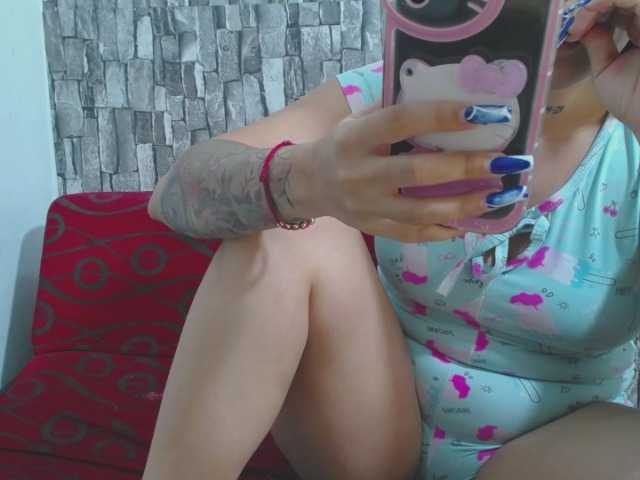 punishingthegirl live cam on BongaCams