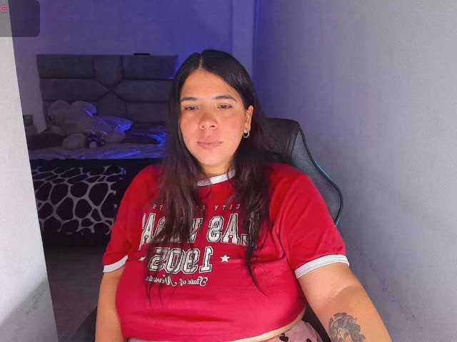 Karlathompson live cam on BongaCams