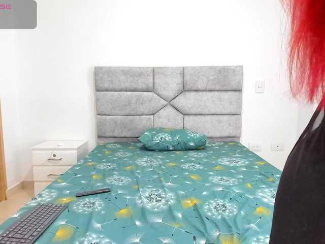 Karlathompson live cam on BongaCams