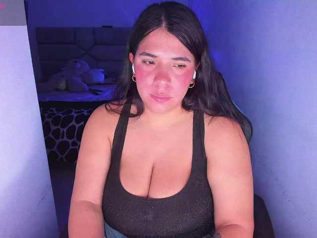 Karlathompson live cam on BongaCams