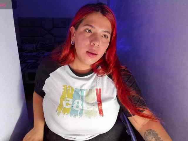 Karlathompson webcam