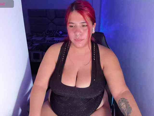 Karlathompson webcam