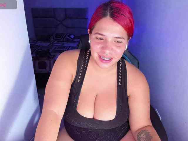 Karlathompson webcam