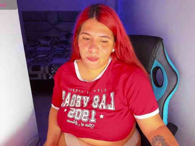 Karlathompson webcam