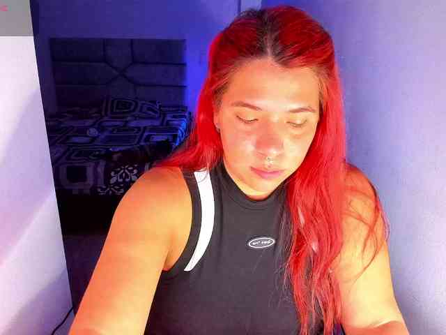 Karlathompson webcam