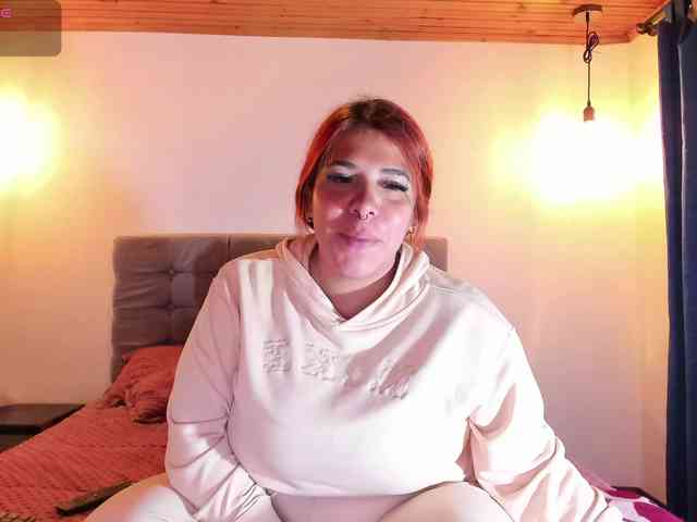 Karlathompson webcam