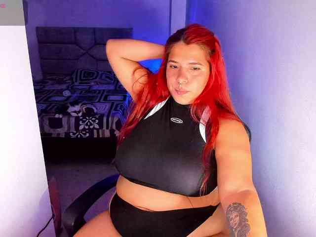 Karlathompson webcam