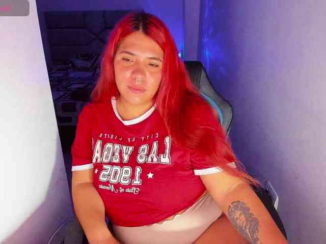 Karlathompson webcam