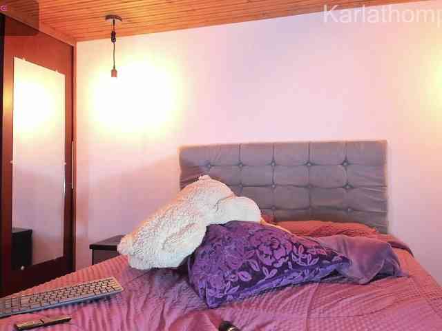 Karlathompson webcam