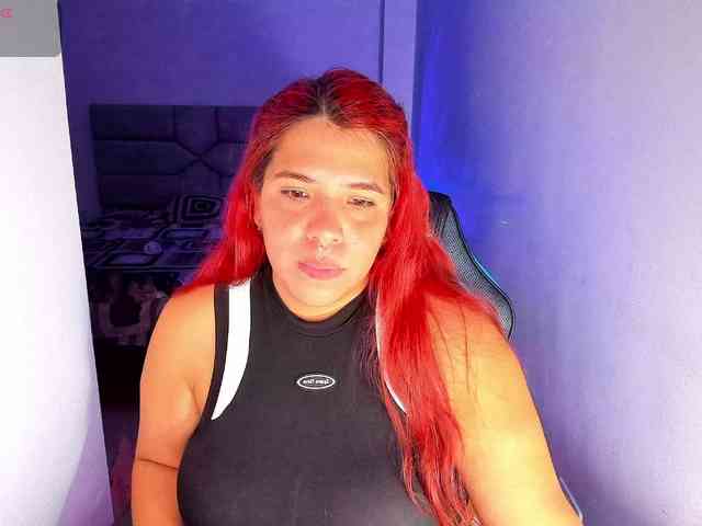 Karlathompson webcam