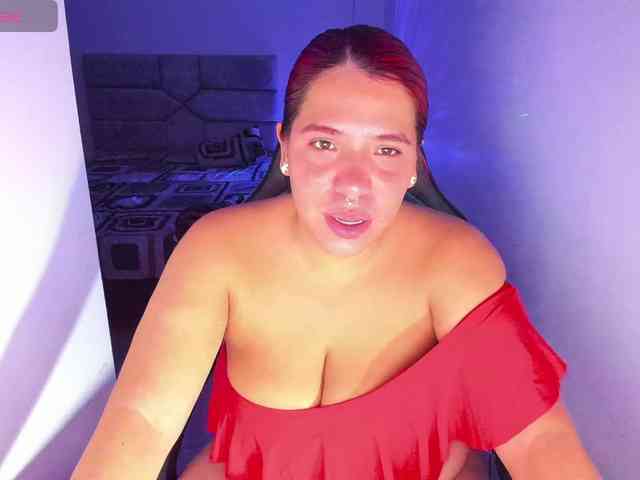 Karlathompson webcam