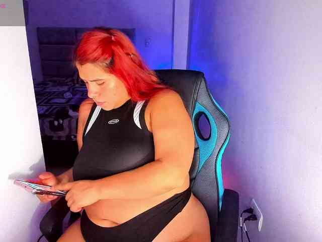 Karlathompson webcam