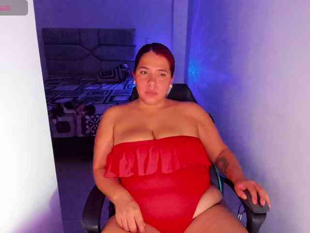 Karlathompson webcam