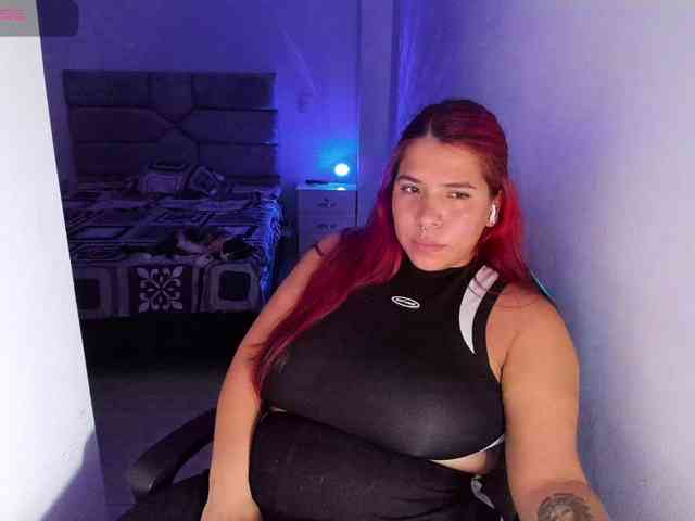 Karlathompson webcam