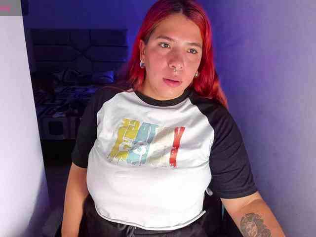 Karlathompson webcam
