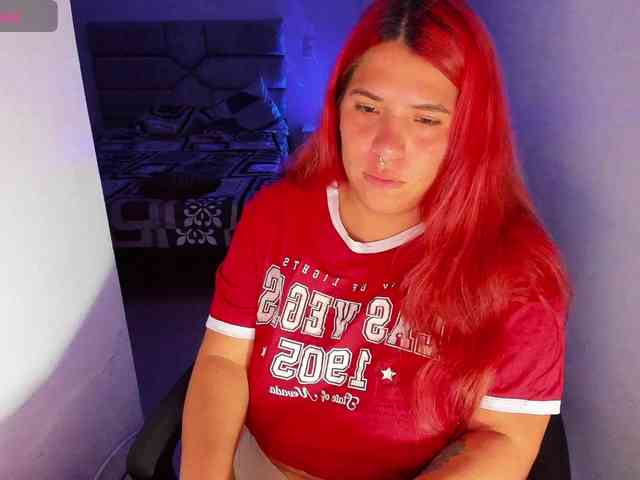 Karlathompson webcam