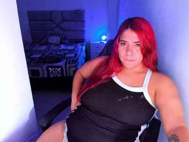 Karlathompson webcam