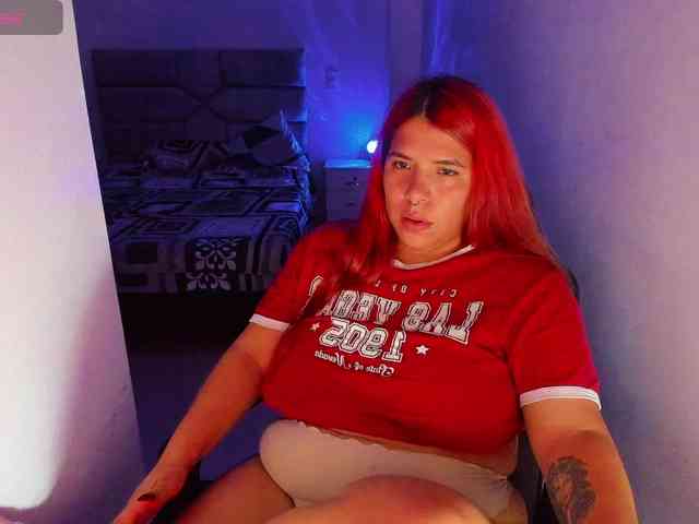 Karlathompson webcam