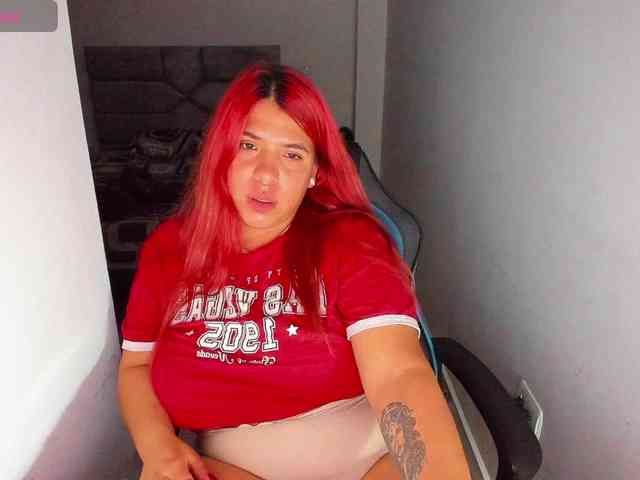 Karlathompson webcam