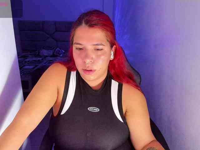 Karlathompson webcam