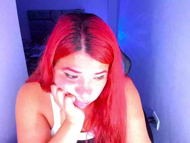 Karlathompson webcam