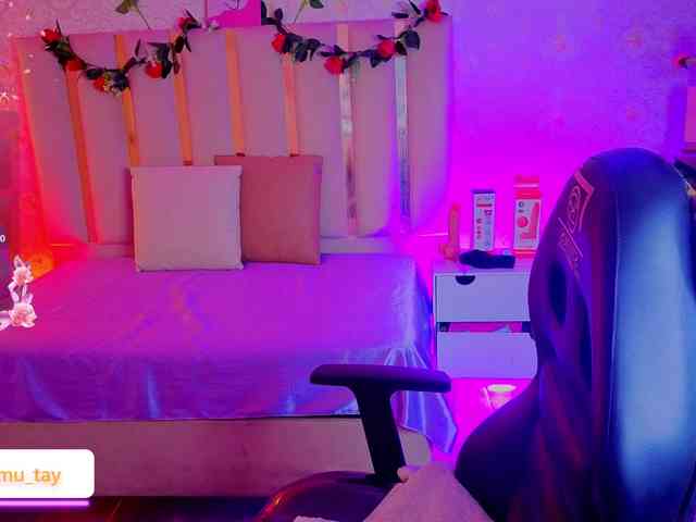 osamu-tay Live Webcam on BongaCams