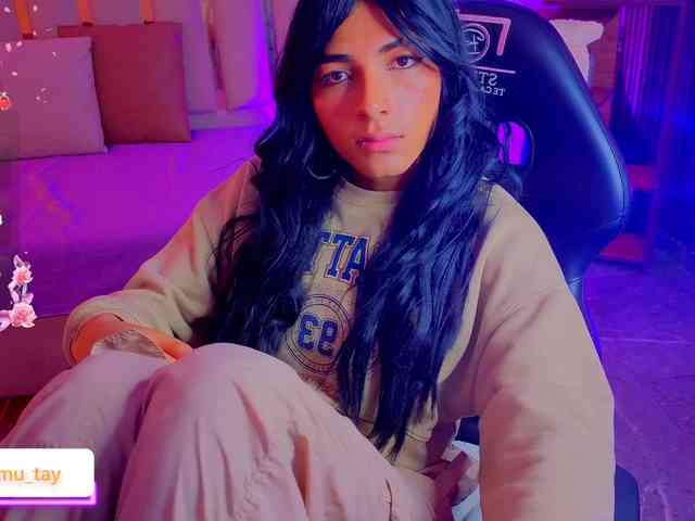 osamu-tay Live Webcam on BongaCams