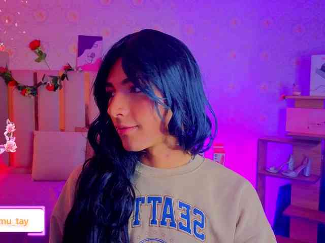 osamu-tay Live Webcam on BongaCams