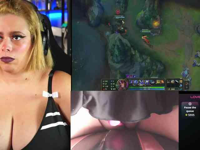 Modella: sharonurb3x