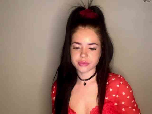 NicoleHotBody webcam