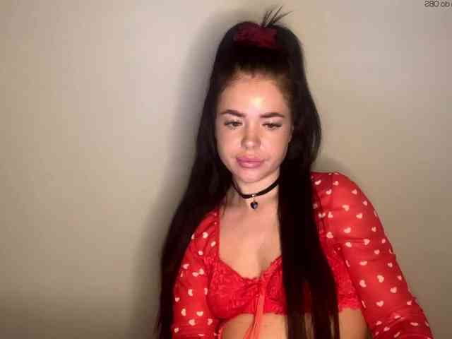 NicoleHotBody webcam