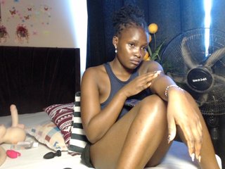 Oliviablue's Live Webcam